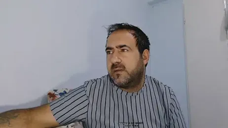 dark-look webcam model stream image