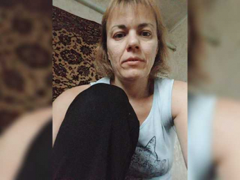 KissaHot webcam model stream image