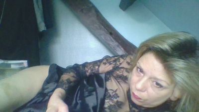 Bijouloulou webcam model stream image