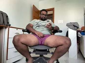 snickersnee webcam model stream image