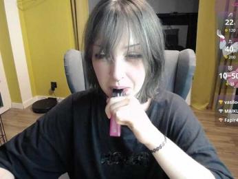 RezeBomb webcam model stream image