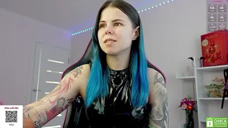 QueenAliceX webcam model stream image
