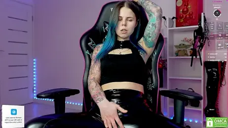 QueenAliceX webcam stripchat model stream image