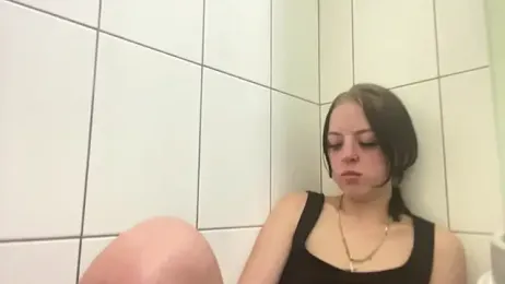 drainedog webcam model stream image