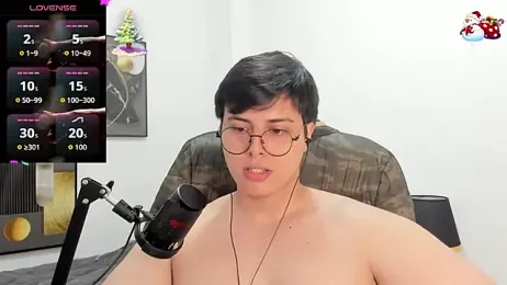 Thom_Ohtani webcam model stream image