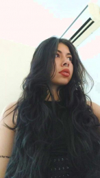 ShaniArgentina webcam model stream image