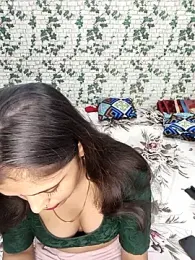 Shanayaaaaaa webcam model stream image