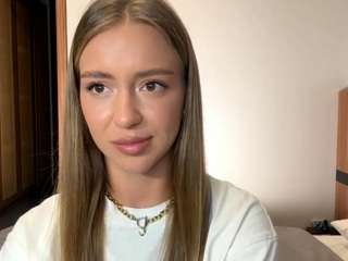 idaroeber webcam model stream image