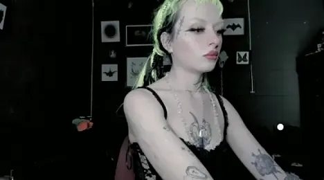 insania_9999_ webcam model stream image