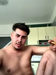 MvM58955050 webcam model stream image