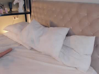 money_banny webcam model stream image