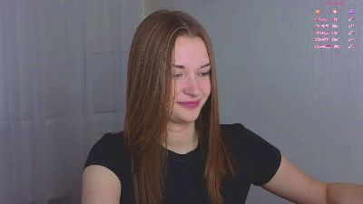 LoyceYanagi webcam model stream image