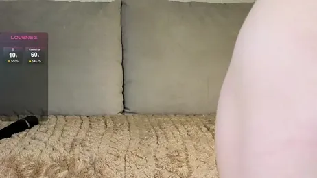 UwuSabrina webcam model stream image