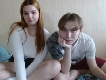 love_language776834 webcam model stream image