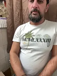 TigerOne19 webcam model stream image