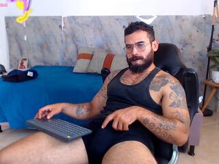 Hanz Col webcam model stream image