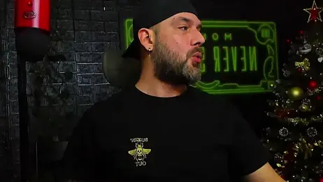 LexHardy webcam model stream image