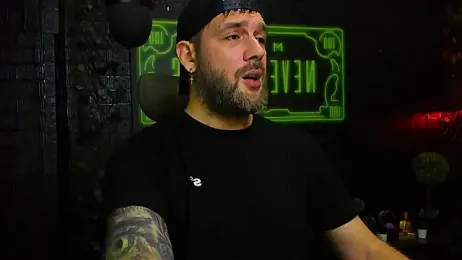 LexHardy webcam model stream image