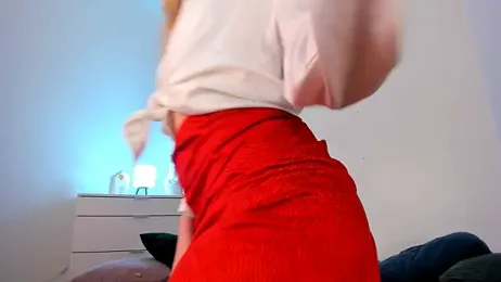 stay_with_alice webcam model stream image