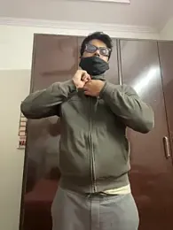 John_desihunk webcam stripchat model stream image