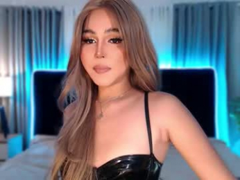 fallfromabove webcam model stream image