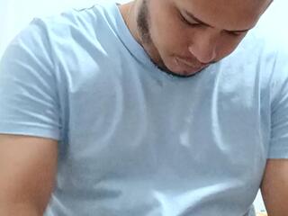 Ryan Mctominay webcam model stream image