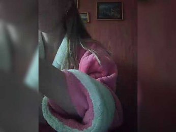 Xo4y-Tpax webcam model stream image