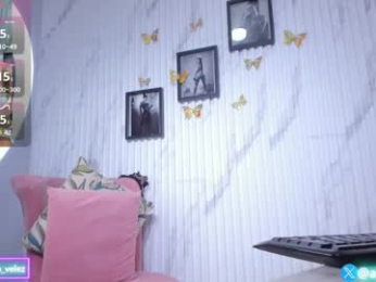 ainaravelez webcam model stream image