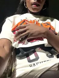 maryuri_21 webcam model stream image