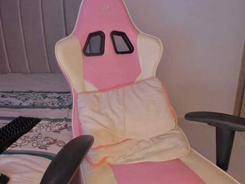 isa-bunny1 webcam model stream image