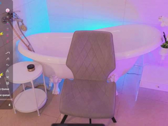 MiaMoonn webcam model stream image