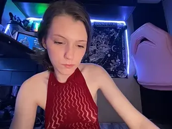 Lilactease webcam model stream image