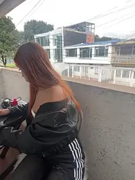 Sallem_Pink webcam model stream image