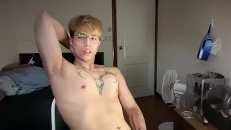 Zuii_310 webcam stripchat model stream image