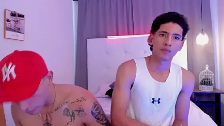 Alejo-and-Thiago webcam model stream image