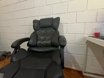 Max_TheHorseDick webcam model stream image