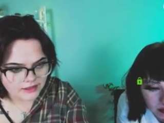 mira-cool webcam camsoda model stream image