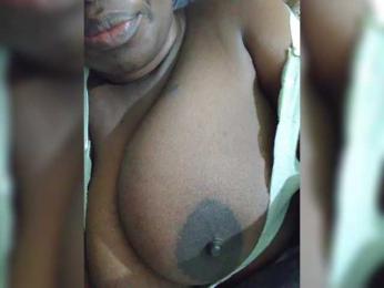 Monamore1 webcam model stream image