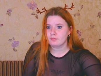 Polly-Katie webcam model stream image