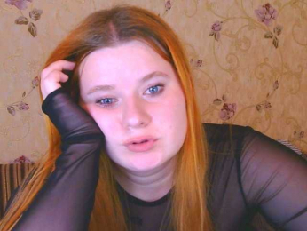 Polly-Katie webcam model stream image