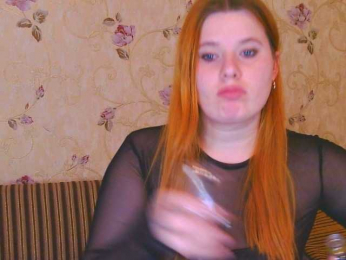 Polly-Katie webcam model stream image