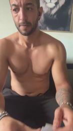 Lionparis webcam cam4 model stream image