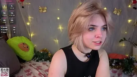 PolIyBowman webcam model stream image