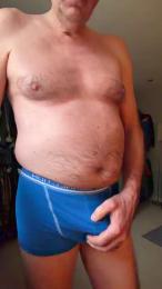 UKGAYFAG webcam model stream image