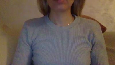 LOOKMEFRAGOLA webcam model stream image