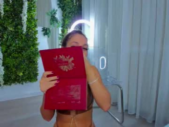 zinasquirts webcam chaturbate model stream image