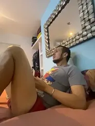 Alexitho25 webcam stripchat model stream image