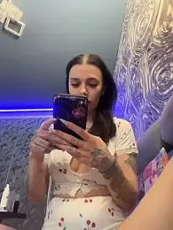 Queen_of_pain webcam stripchat model stream image