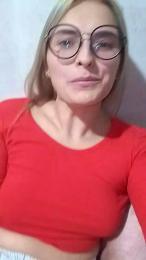 Putita2002 webcam cam4 model stream image