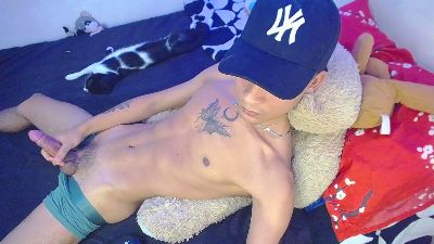 antonhyjared webcam model stream image